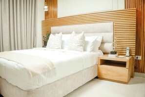 4 bedrooms, iron/ironing board, WiFi, bed sheets - New Glam apartment<Pool~Gym~ Fast Wi-Fi ~City~A/C (Santiago de los Caballeros)