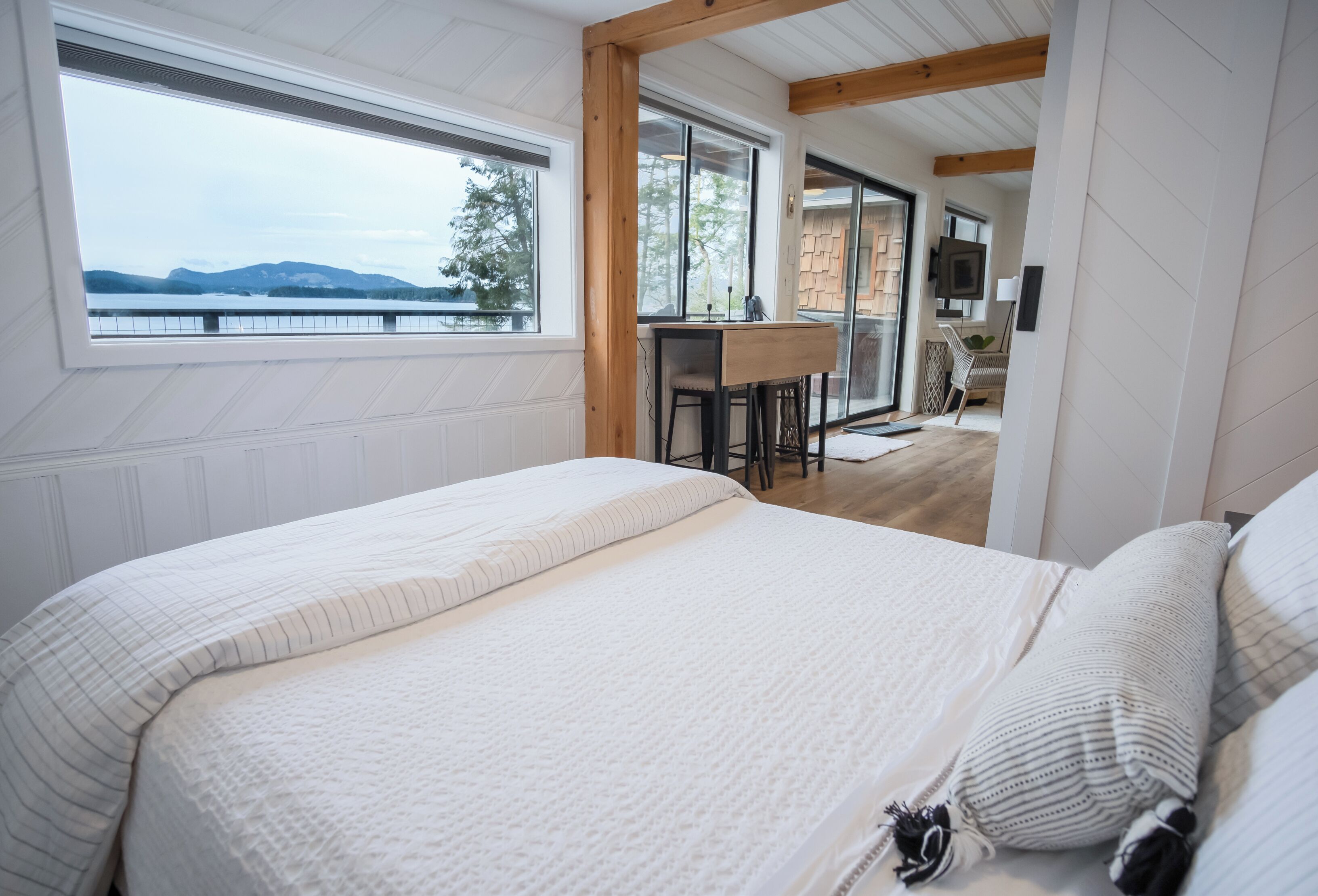 2 chambres, bureau, Wi-Fi gratuit, draps fournis