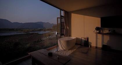 Tengchong Bailuyu Heshunqiu Shui Changtian·hot spring·wetland·inn