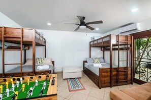 5 Schlafzimmer, kostenloses WLAN, Bettwäsche