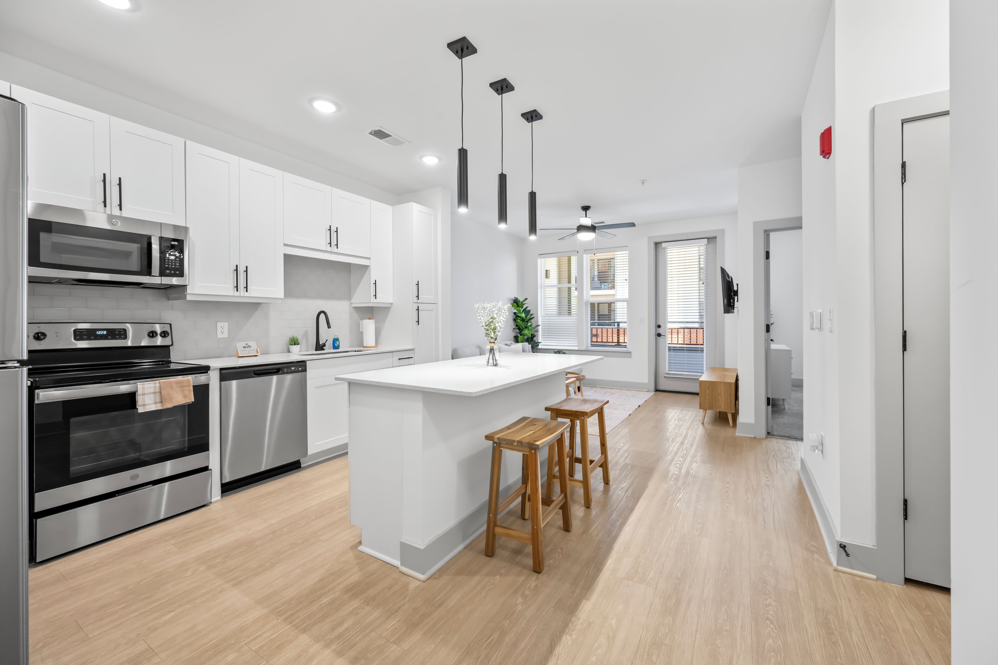 Microwave, oven, stovetop, dishwasher