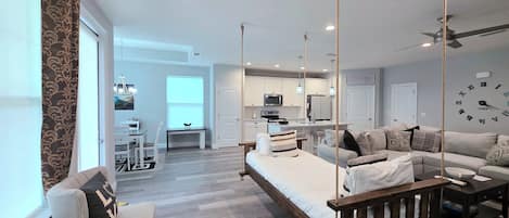 TV connectée, table de tennis de table