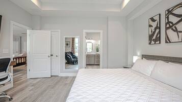 3 dormitorios, escritorio, wifi gratis y ropa de cama