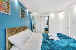 1 bedroom, iron/ironing board, bed sheets