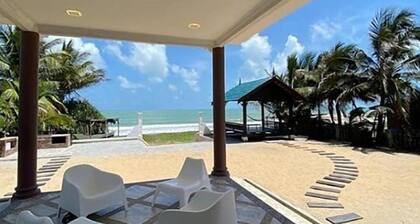 Che Beach House