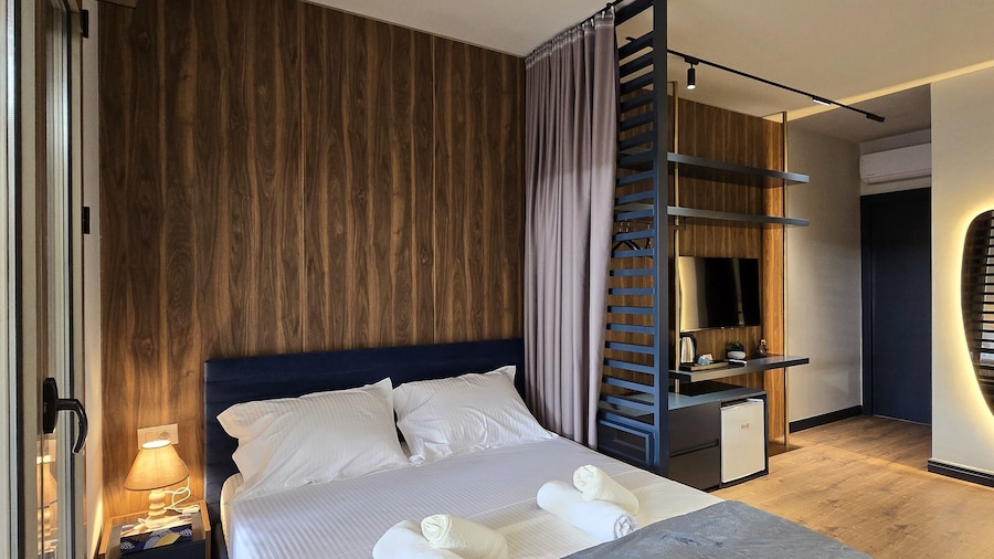 SOLs Center Rooms