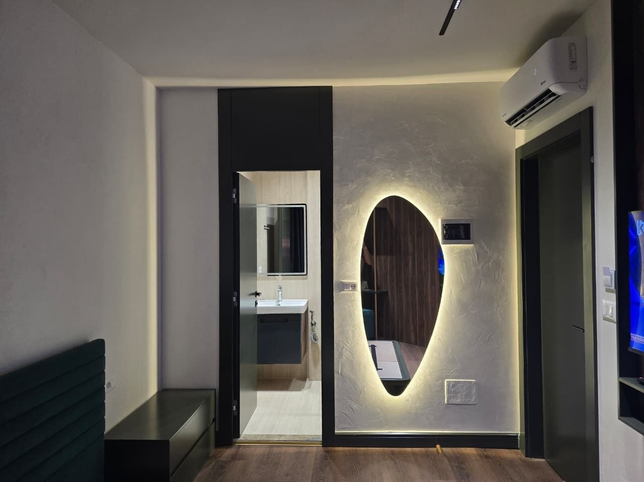 Standard-Doppelzimmer | Minibar, Bügeleisen/Bügelbrett, kostenloses WLAN, Bettwäsche