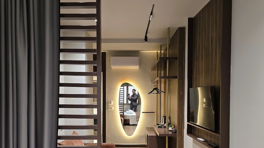 SOLs センター ルームズ