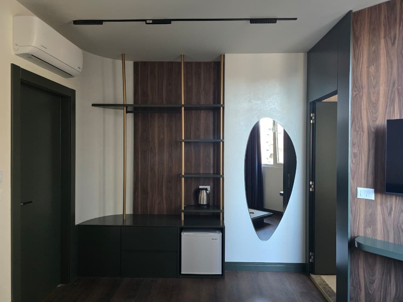 Standard-Doppelzimmer | Minibar, Bügeleisen/Bügelbrett, kostenloses WLAN, Bettwäsche