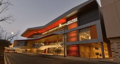 Easy Access, Everything Nearby, Best Value, Specious, Quiet & Safe, Airport 2mi.