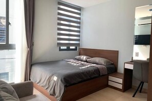 Soundproofing, iron/ironing board - Lunaria Maison - Local Market Corner (Ho Chi Minh City)