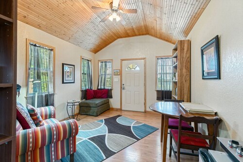 Lizzy`s Place - Cute, tiny house