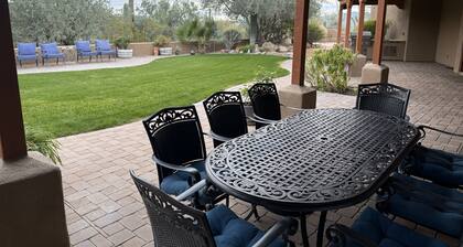 4 bedroom/4 bath custom home on 5 acres, perfect for family reunion/golf outings