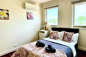 Room - Four Season Home (Bentleigh)