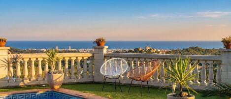 Alberca al aire libre