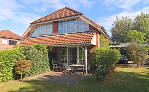 Exterior - Doppelhaushalfte mit Garten nur 500m bis Zumstrand (Groemitz)