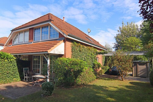Doppelhaushalfte mit Garten nur 500m bis Zumstrand