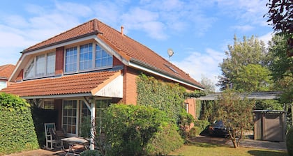 Doppelhaushalfte mit Garten nur 500m bis Zumstrand
