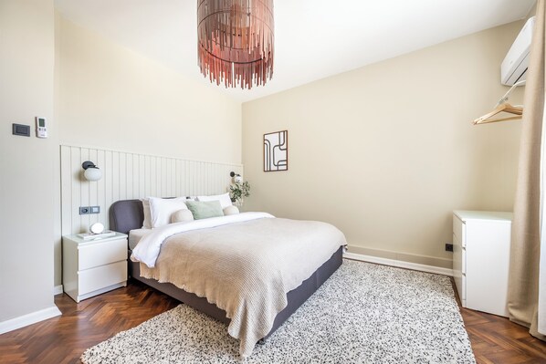 3 Schlafzimmer, Bügeleisen/Bügelbrett, WLAN, Bettwäsche