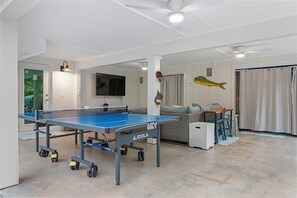 Spielezimmer