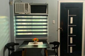 Dining - Amplayo Apartelle Studio Type Unit (Cagayan De Oro)