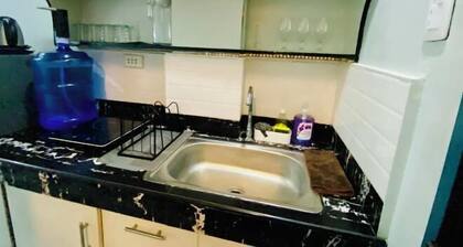 Amplayo Apartelle Studio Type Unit