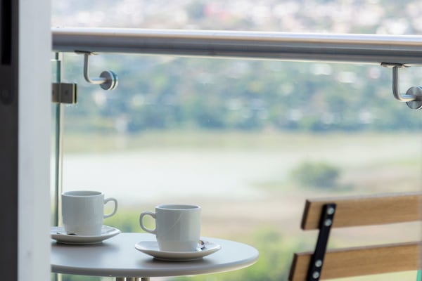 Dobbeltrom, fjellutsikt | Terrasse/patio