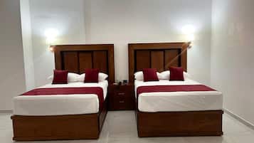 Caja de seguridad en la habitación y escritorio