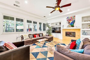 TV, fireplace, offices