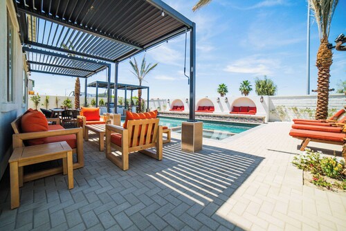 Private Resort Oasis - 7Br w/ pool, spa, fire pits