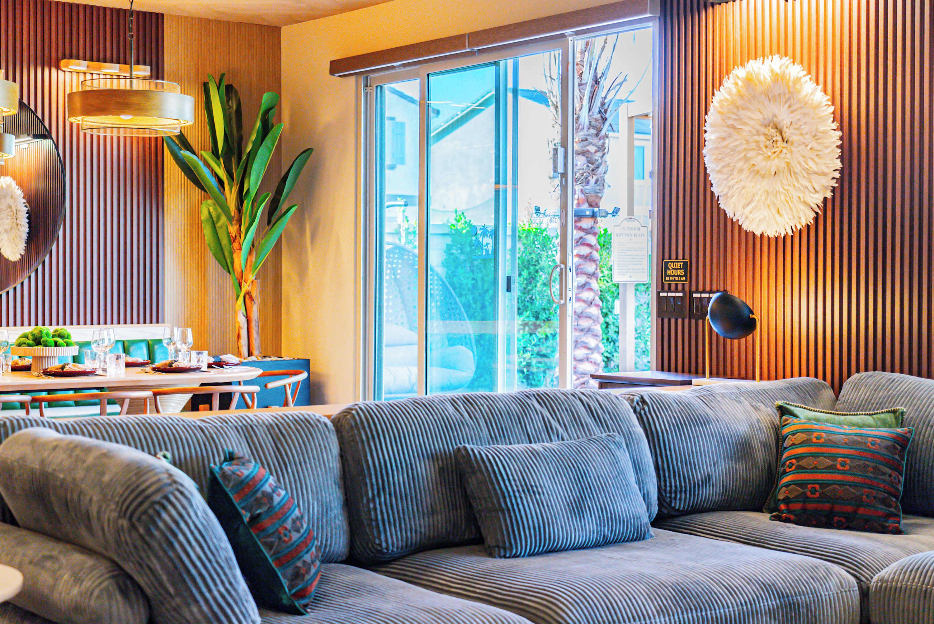 TV, fireplace, books, offices