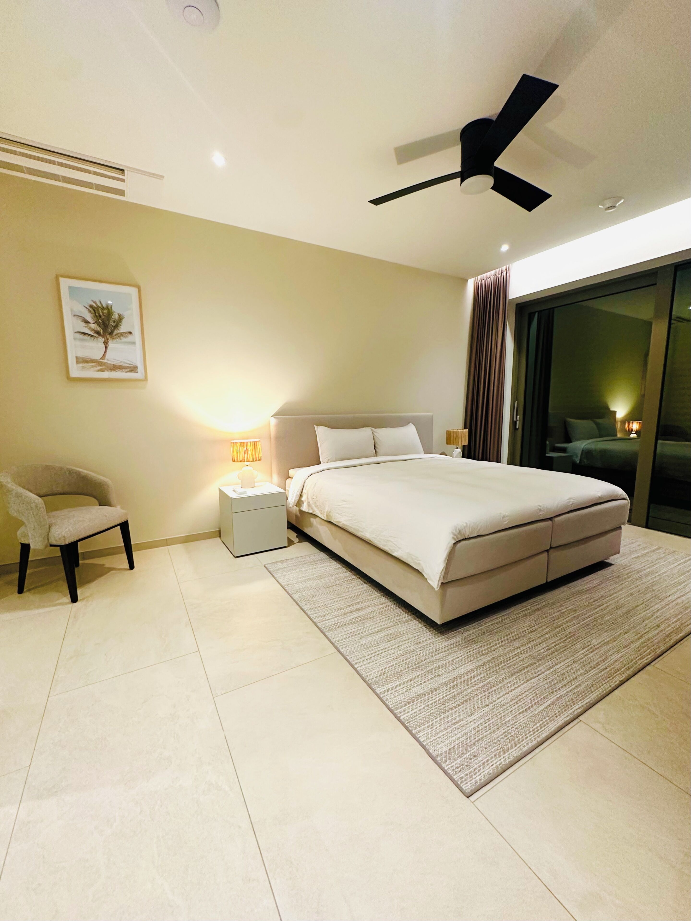 Cadar kapas Mesir, peralatan tempat tidur premium, bar mini percuma 