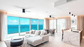 Egyptian cotton sheets, premium bedding, in-room safe, blackout drapes