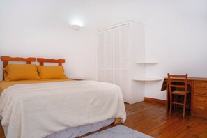 Uklassifisert bilde, 3 av 13, knapp