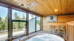 Interior - 3 Mi to Slopes! Mtn-View Breckenridge Townhome (Breckenridge)