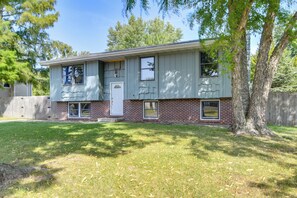 Exterior - 4 Mi to Big Creek State Park: Spacious Family Home (Polk City)