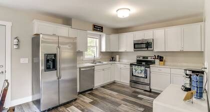 4 Mi to Big Creek State Park: Spacious Family Home