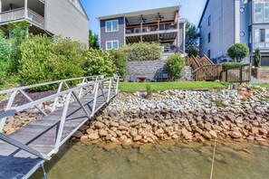 Property grounds - Lakefront Fun Near Clemson! Retreat w/ Pool Access (Seneca)