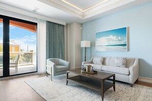 Premium-Einzelzimmer, Mehrere Betten, Balkon | Wohnbereich