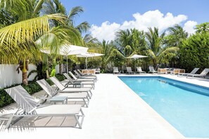 Outdoor pool - 1-Bed Suite: Full Kitchen, W/D, Free WiFi, Pool, & Steps to Grace Bay Beach (Grace Bay)