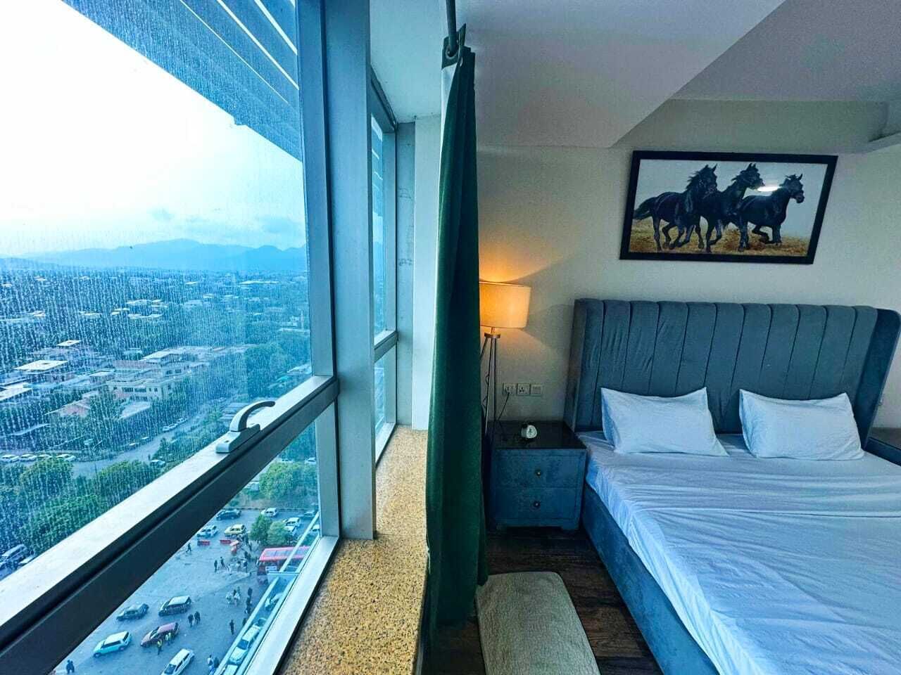 1 slaapkamer, een strijkplank/strijkijzer, wifi, beddengoed