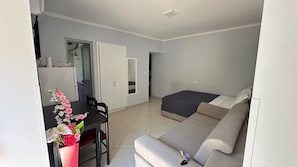 1 habitación y ropa de cama