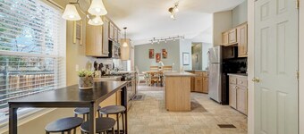 House near Hot Springs with HOT Tub! In Buena Vista, CO