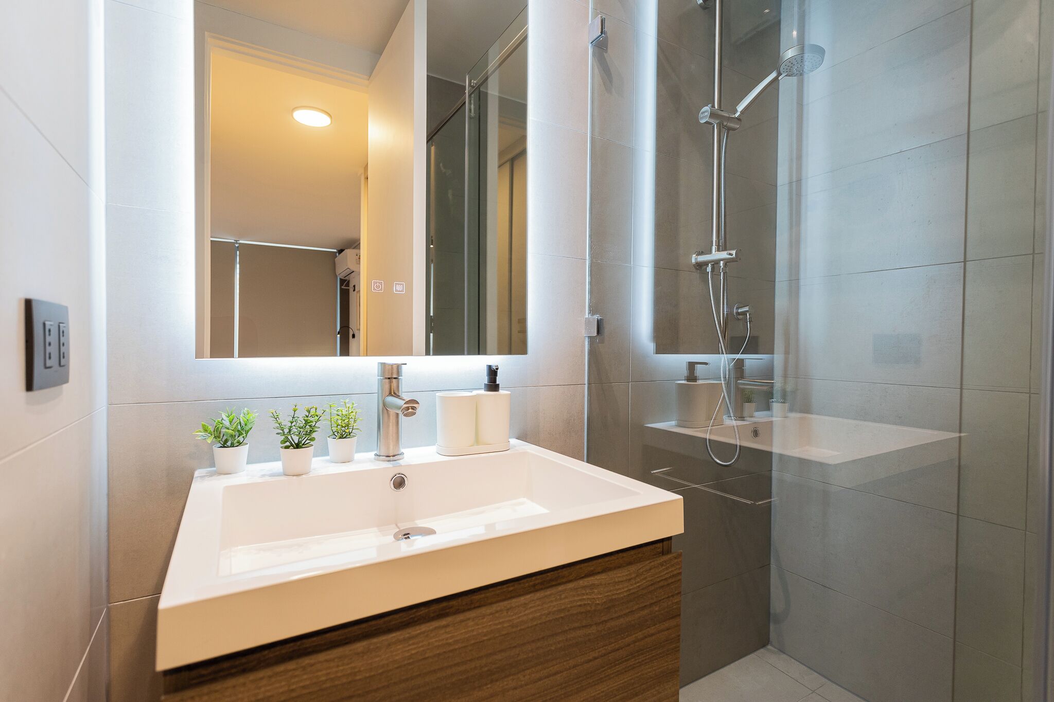 Familienapartment, Balkon | Badezimmer | Dusche, Haartrockner, Handtücher, Seife