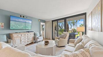 Condo, Partial Ocean View | Living area