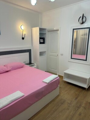 2 bedrooms, iron/ironing board, internet, bed sheets - Luxury 2 bedroom apartment in Naama bay (South Sinai Governorate)