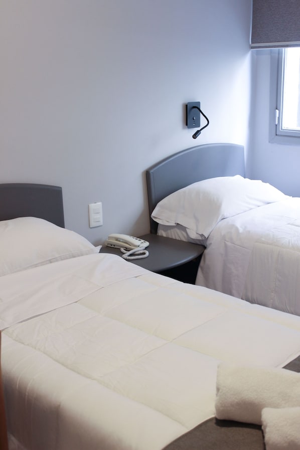 Classic Double Room | In-room safe, desk, free WiFi