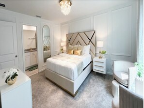 4 bedrooms, iron/ironing board, free WiFi, bed sheets - Super Mario 🍄 Ultra Upscale Home | Next Level Amenities Near Disney Universal! (Kissimmee)