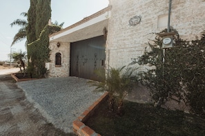Entrada al alojamiento