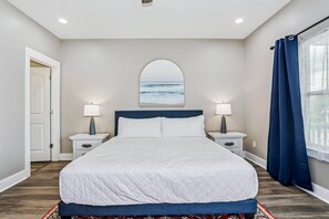 3 bedrooms, desk, iron/ironing board, WiFi
